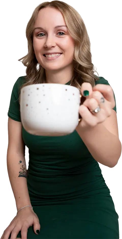 amanda stickel holding coffee mug